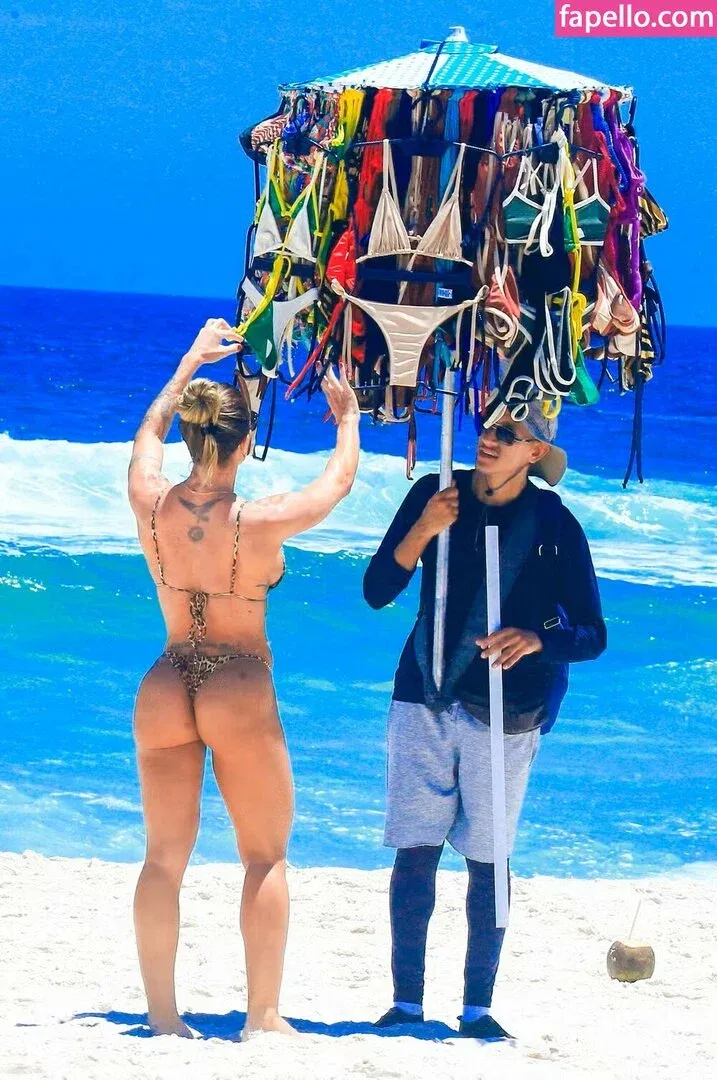 Tatiane Minerato Onlyfans Photo Gallery 