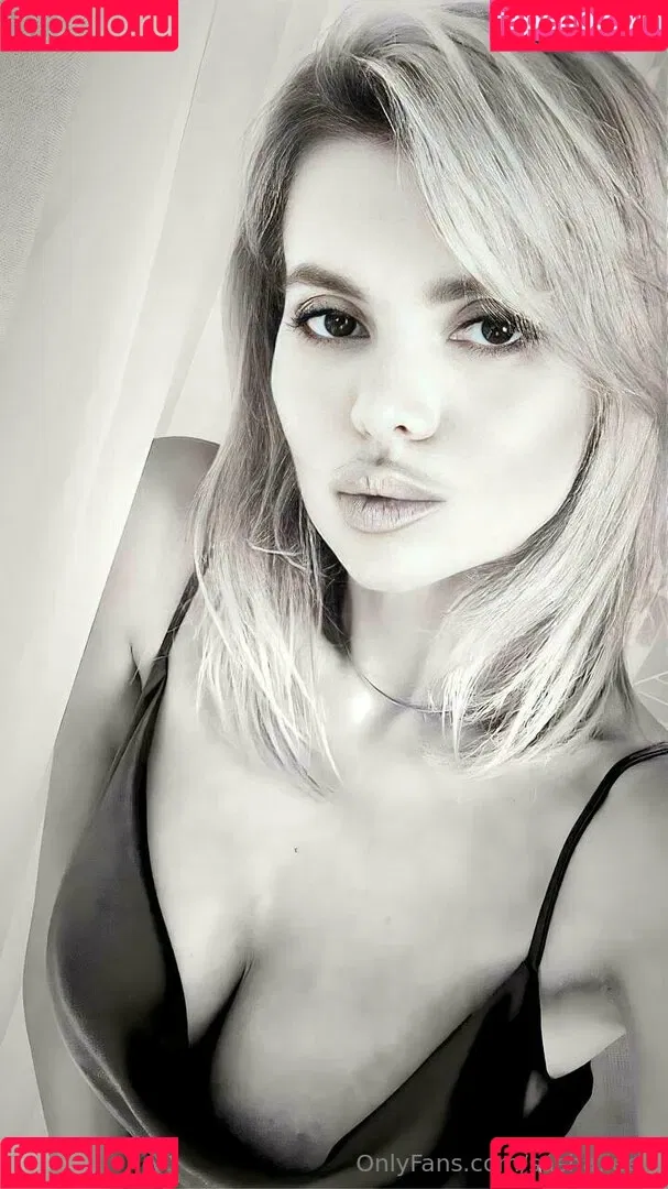 sasha.leee Onlyfans Photo Gallery 
