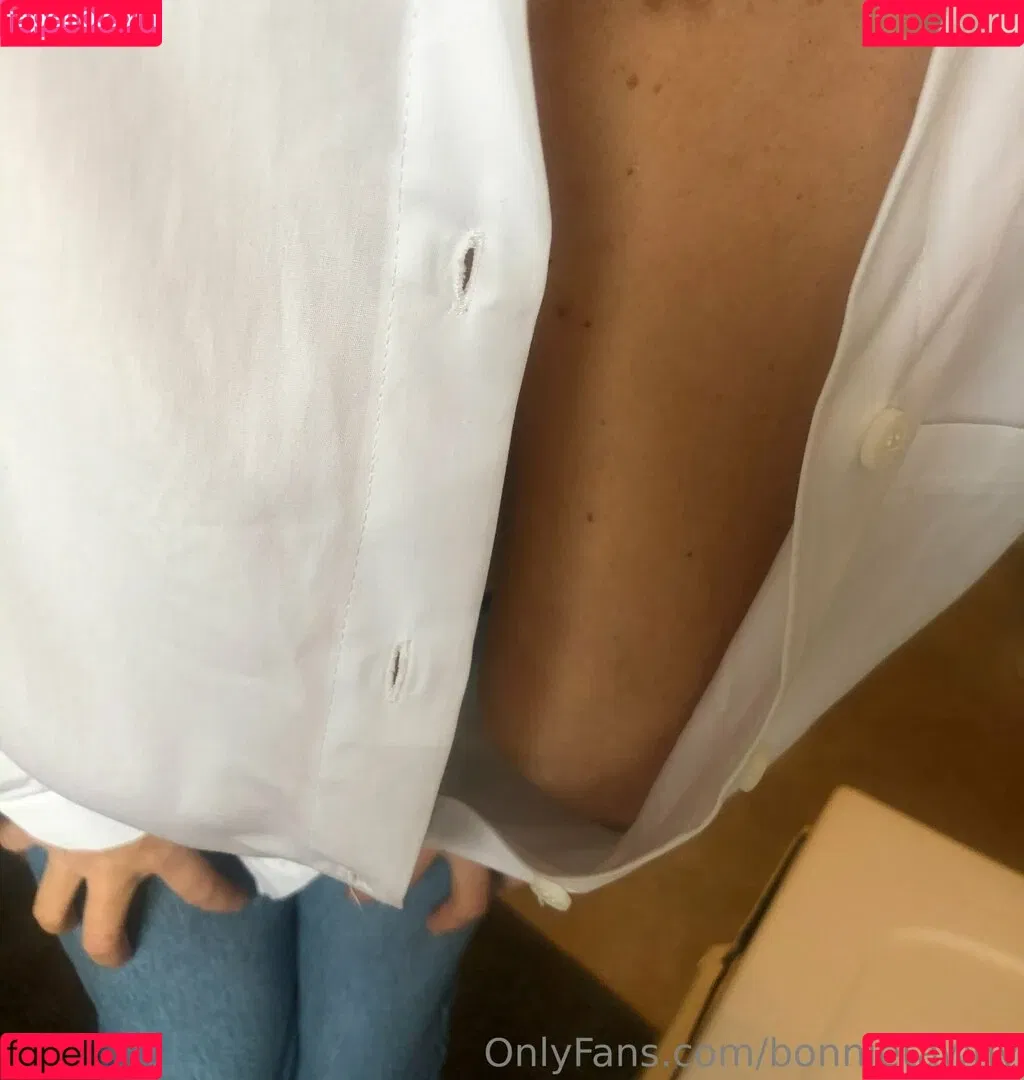 Bonnie Tawny Onlyfans Photo Gallery 