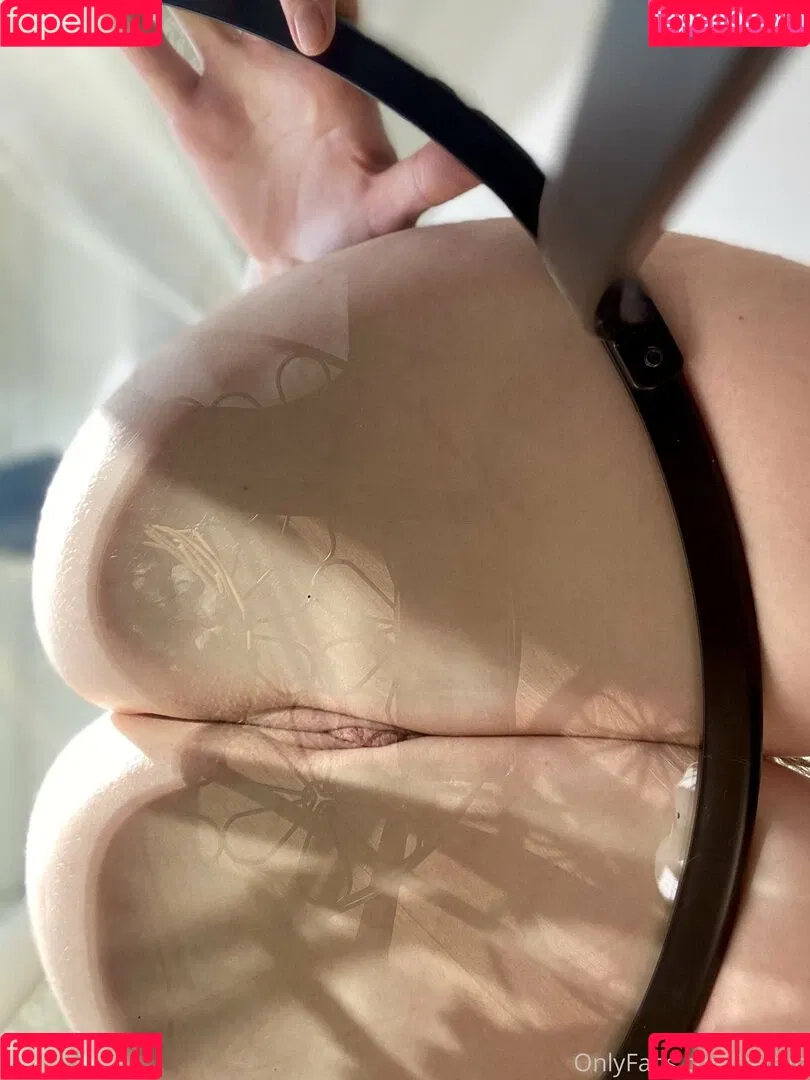 Reislin Onlyfans Photo Gallery 