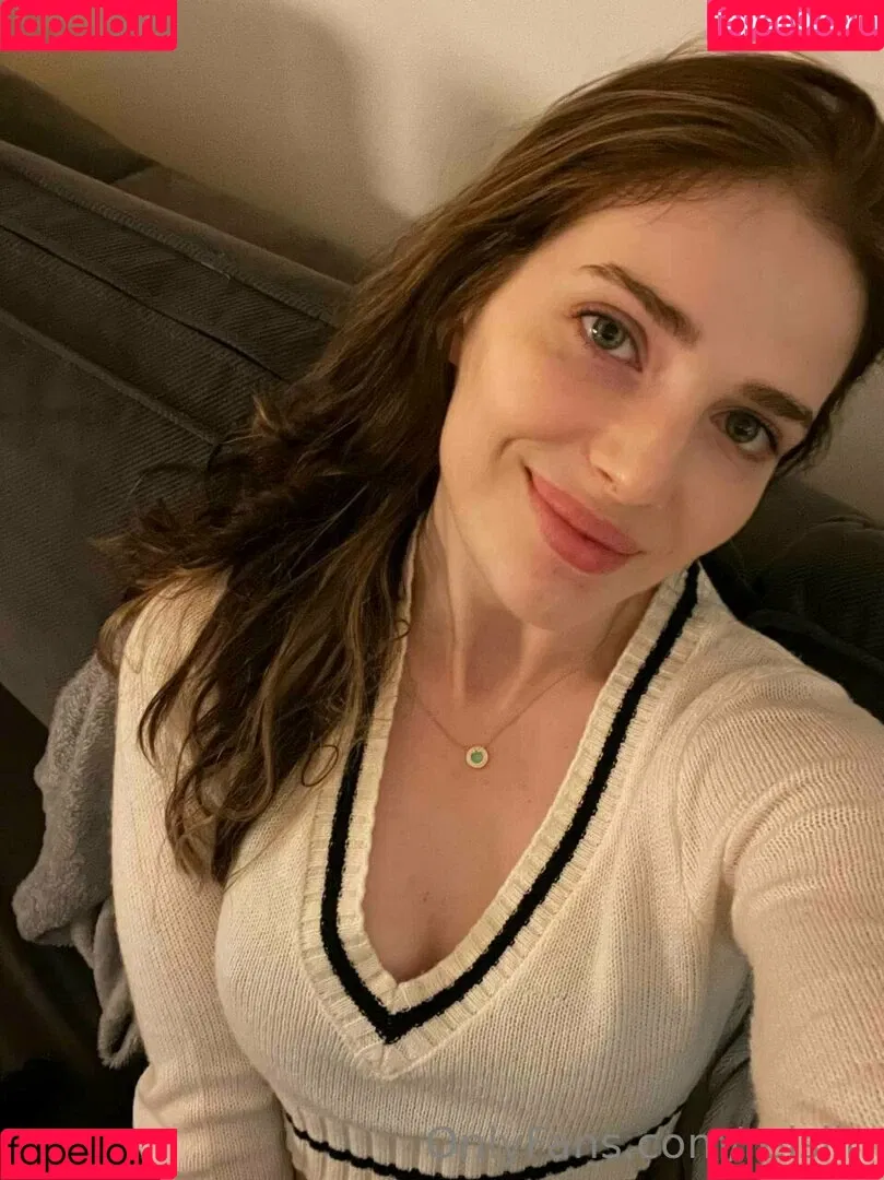 Reislin Onlyfans Photo Gallery 