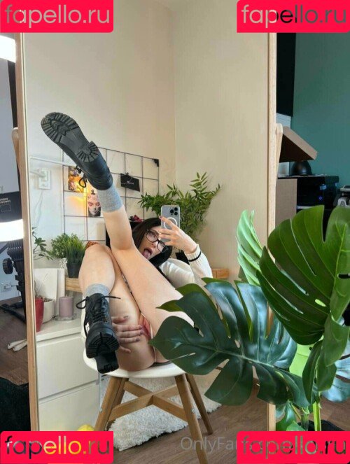 Reislin Onlyfans Photo Gallery 