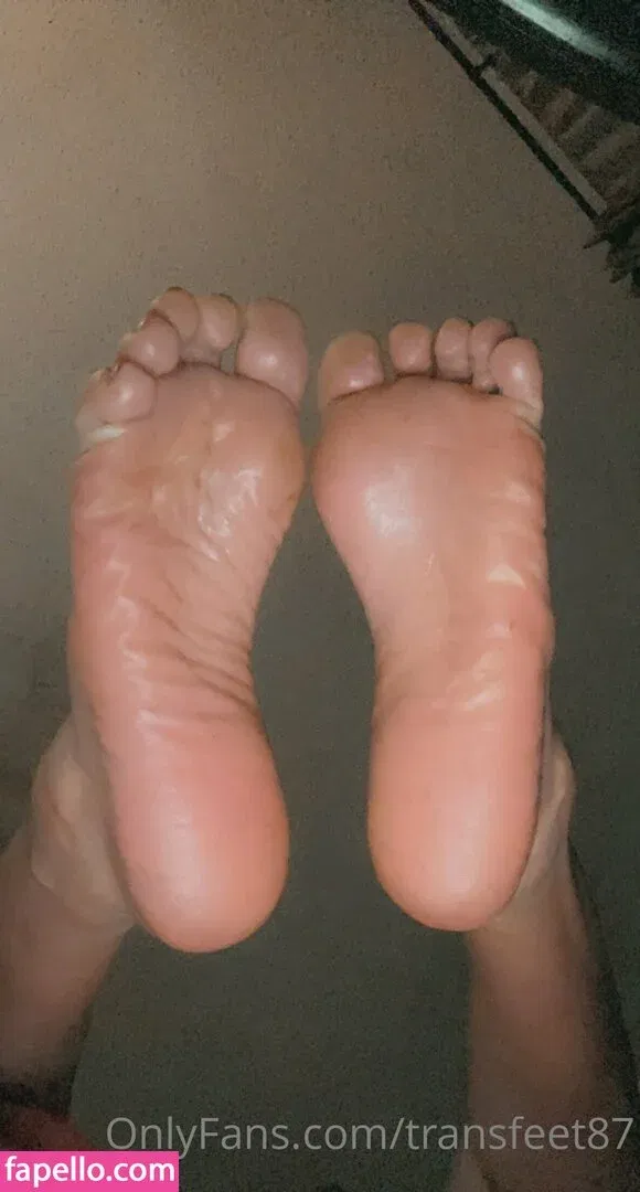 tgirlfeet35 Onlyfans Photo Gallery 