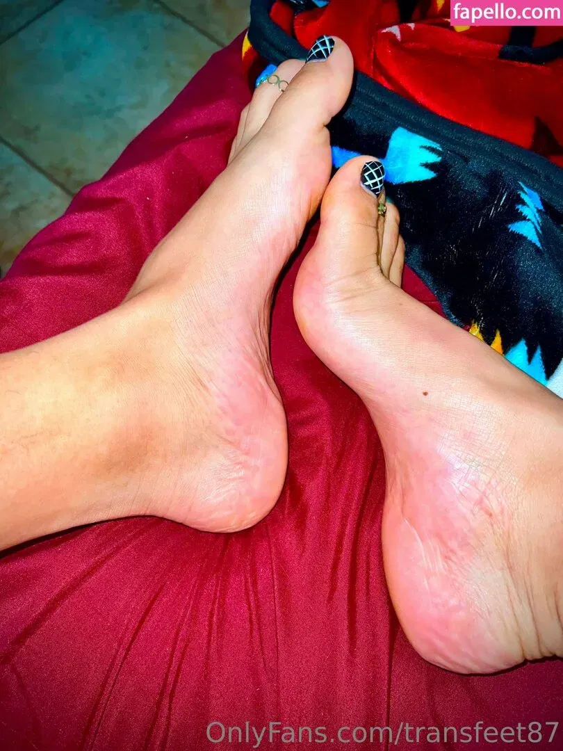 tgirlfeet35 Onlyfans Photo Gallery 