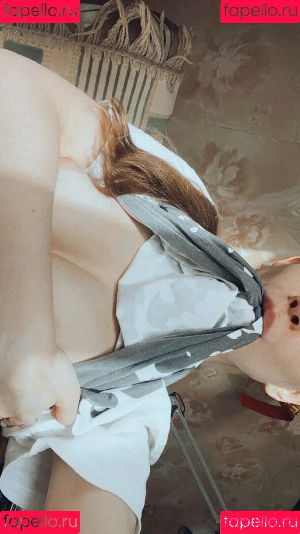 laureljeune Onlyfans Photo Gallery 