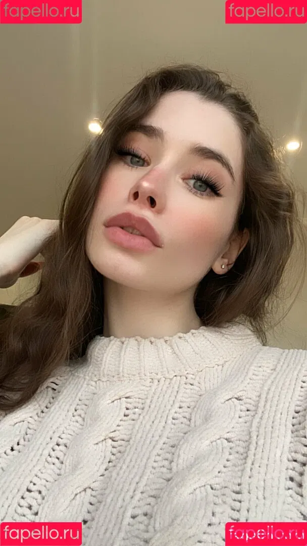 laureljeune Onlyfans Photo Gallery 