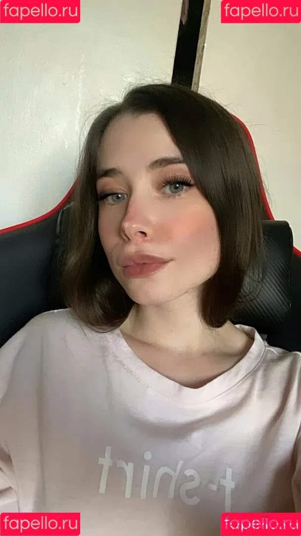 laureljeune Onlyfans Photo Gallery 