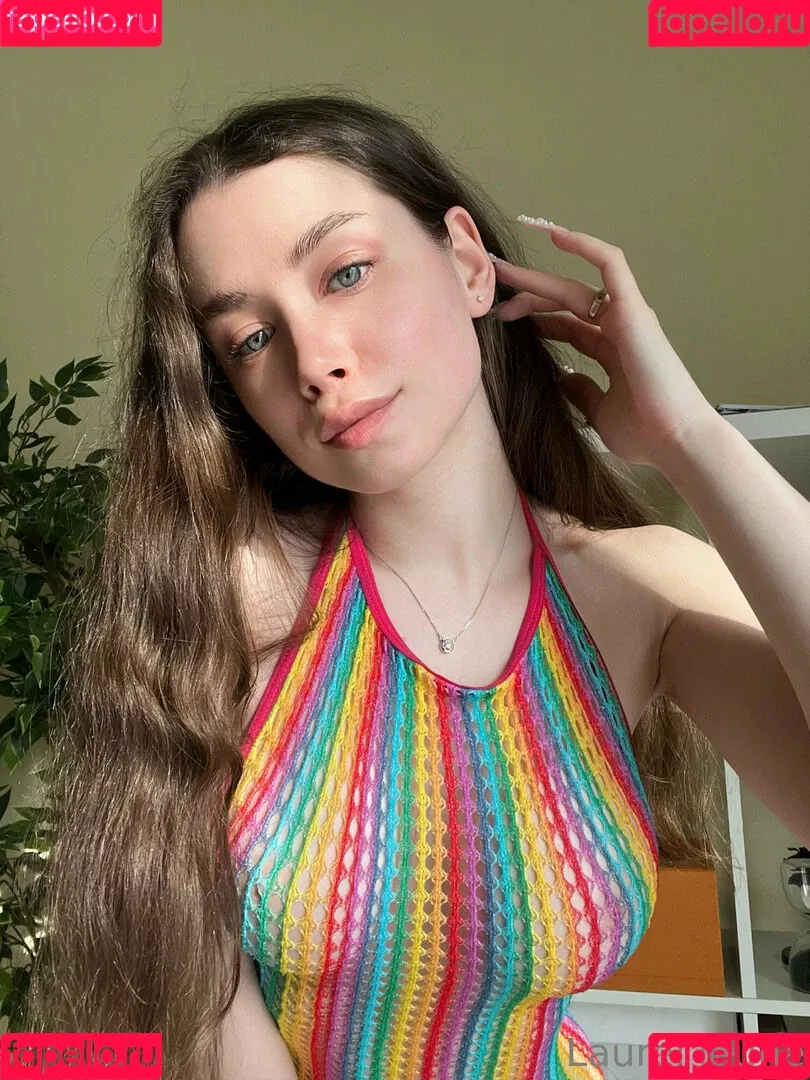 laureljeune Onlyfans Photo Gallery 