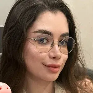 laureljeune Onlyfans Photo Gallery 