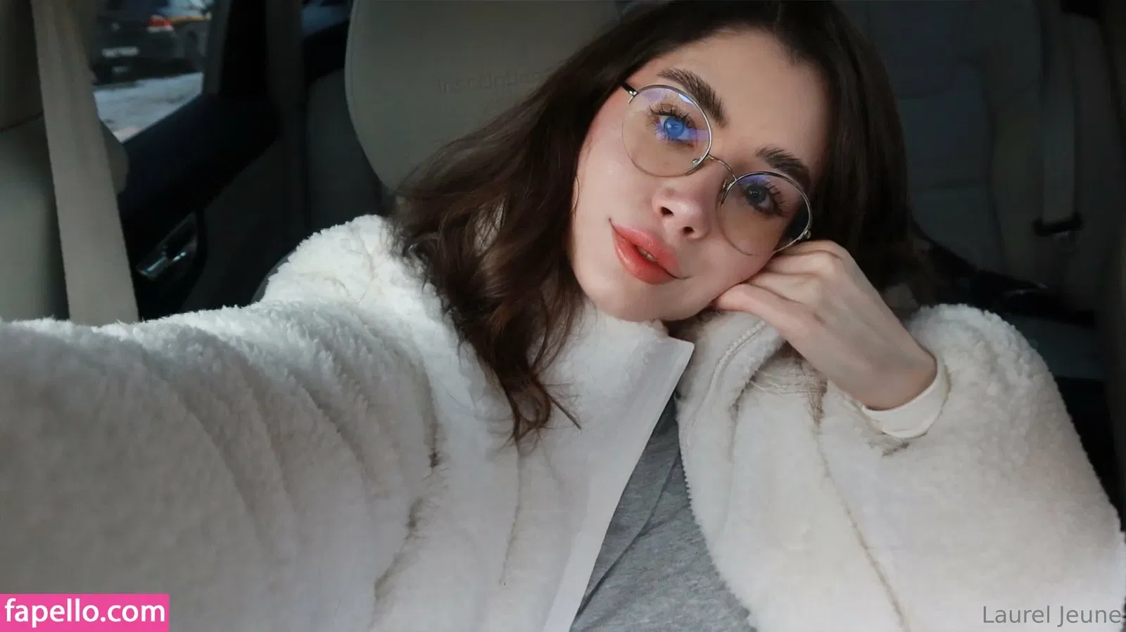 laureljeune Onlyfans Photo Gallery 