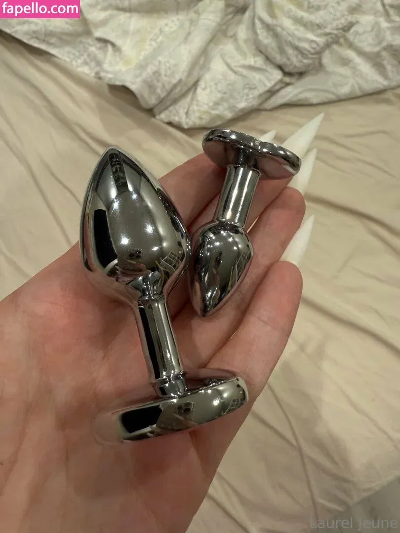 laureljeune Onlyfans Photo Gallery 