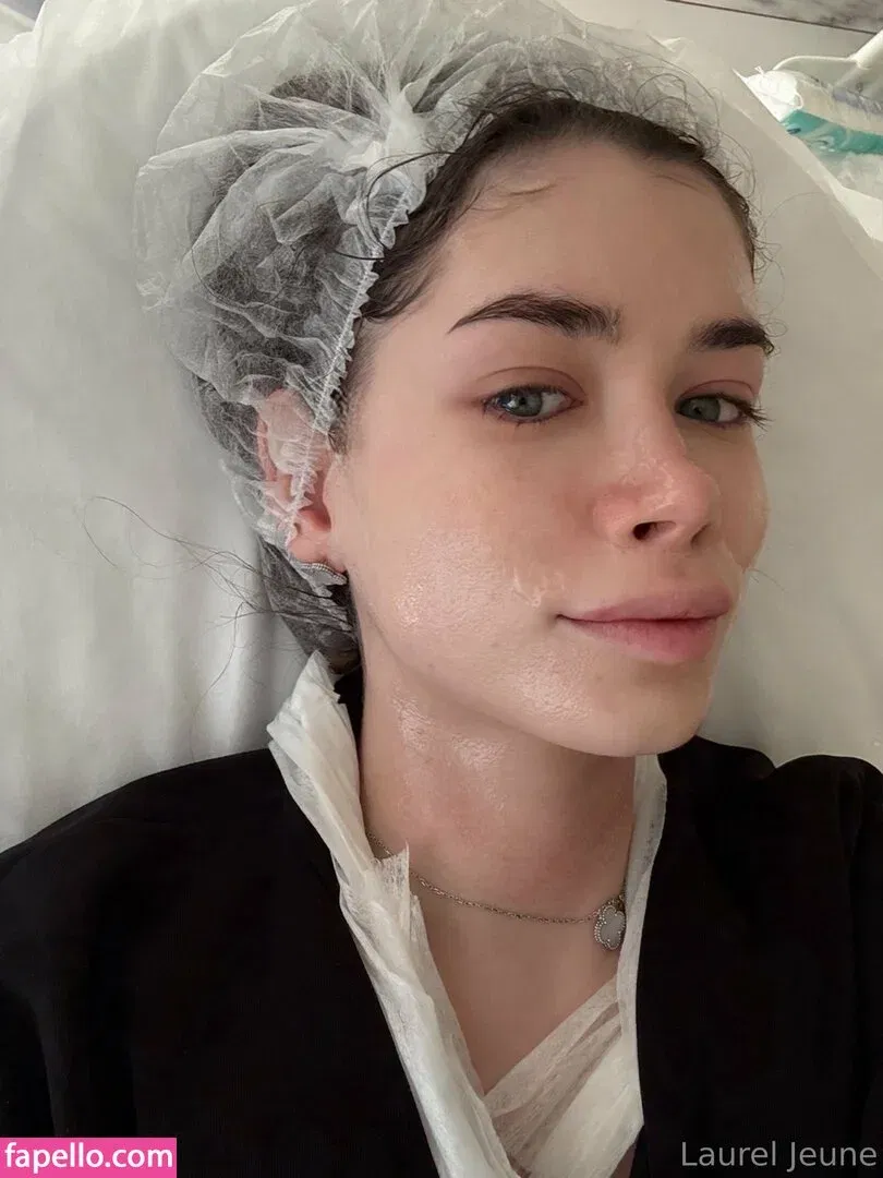 laureljeune Onlyfans Photo Gallery 