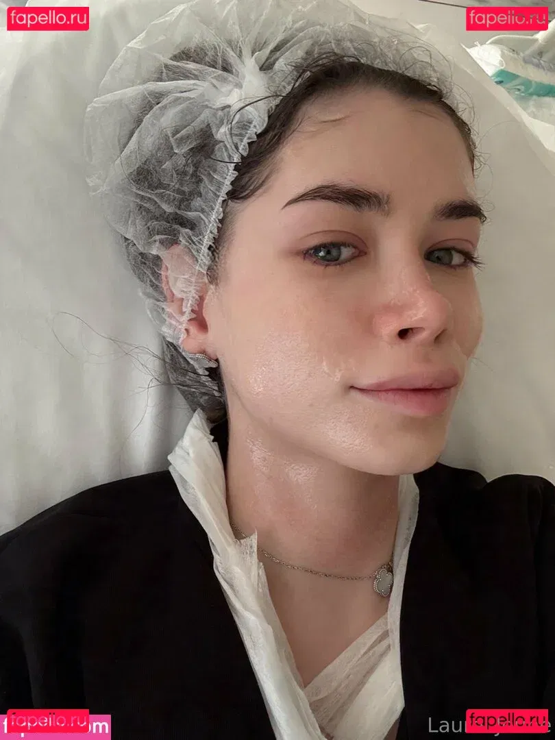 laureljeune Onlyfans Photo Gallery 