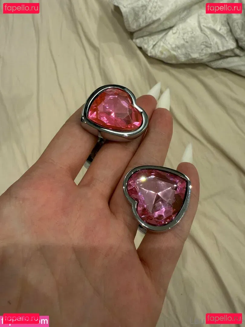 laureljeune Onlyfans Photo Gallery 