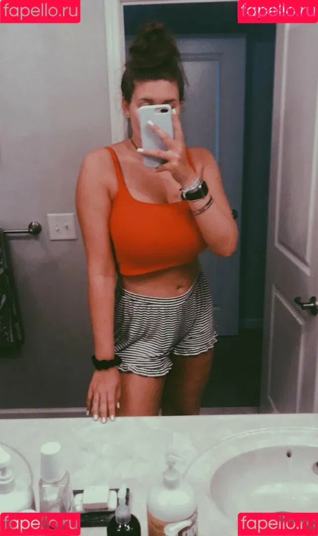 Hannah V Onlyfans Photo Gallery 