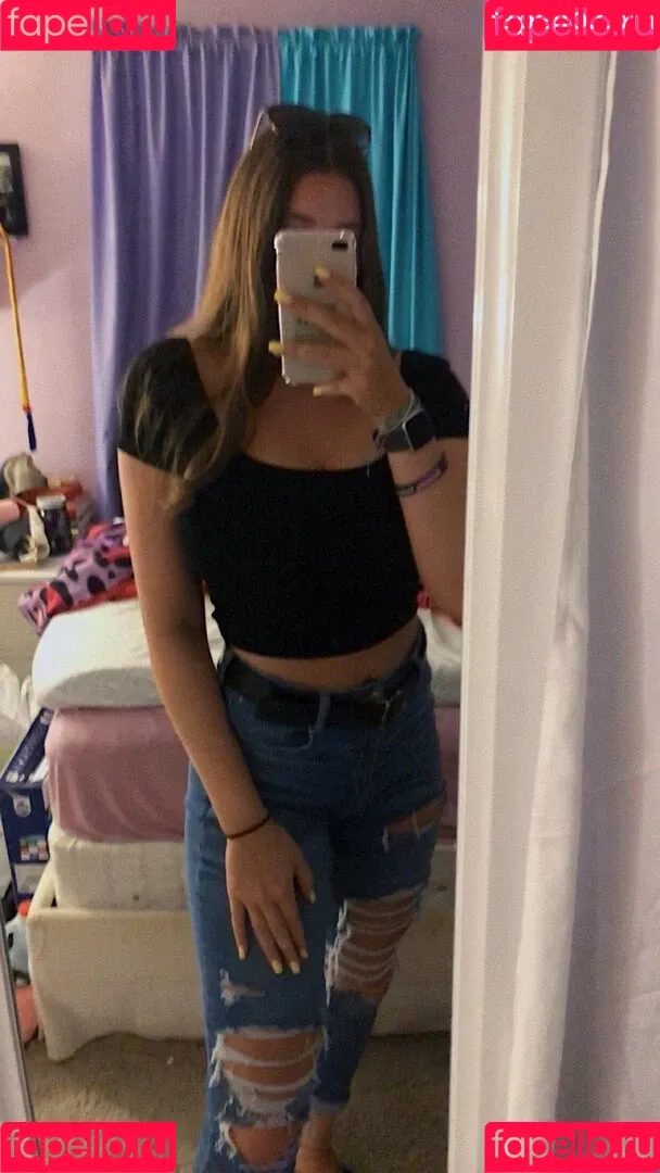 Hannah V Onlyfans Photo Gallery 