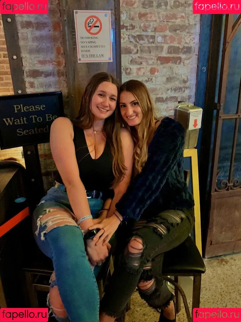 Hannah V Onlyfans Photo Gallery 
