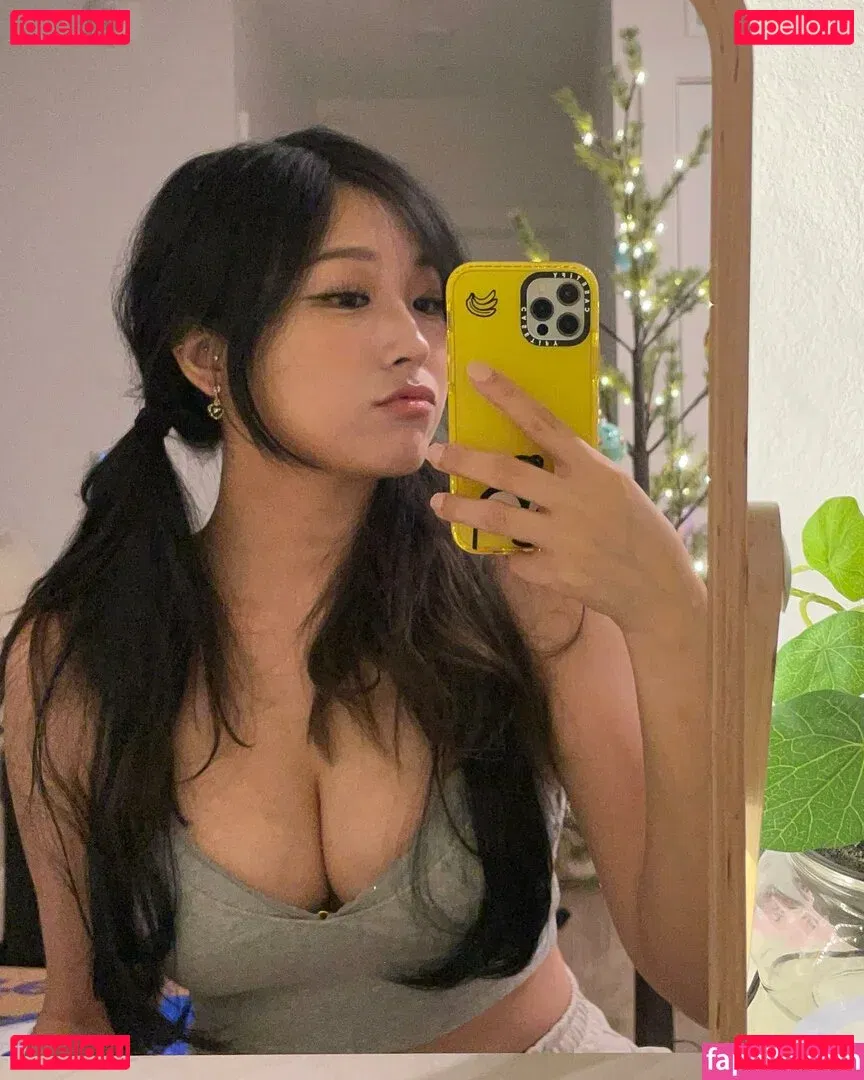 Hannah V Onlyfans Photo Gallery 