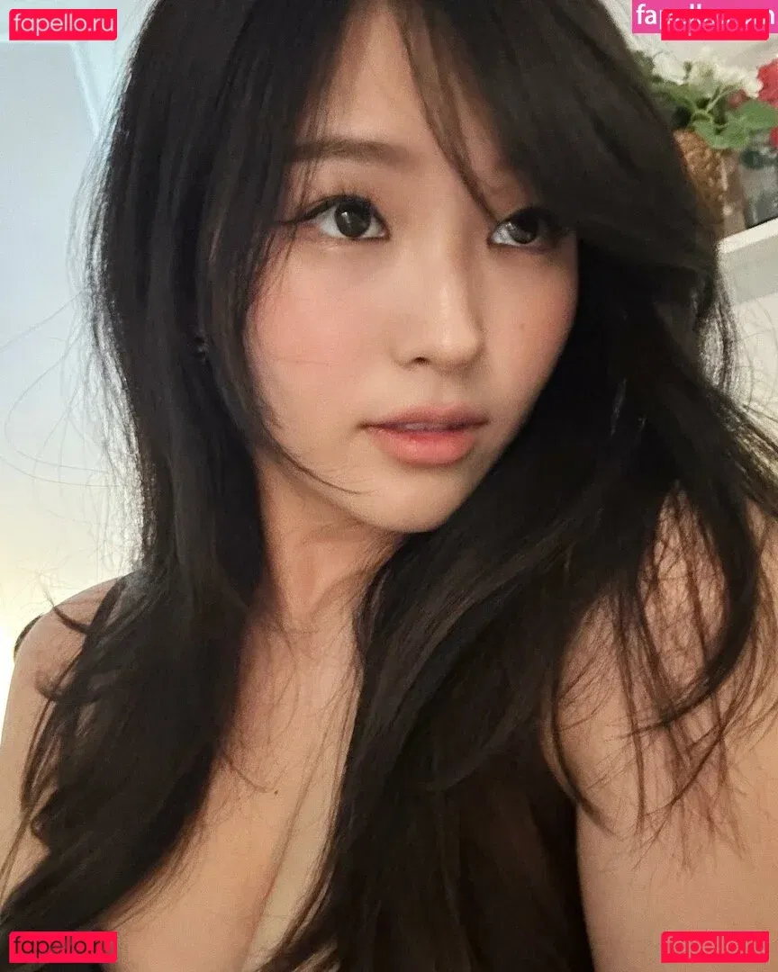 Hannah V Onlyfans Photo Gallery 