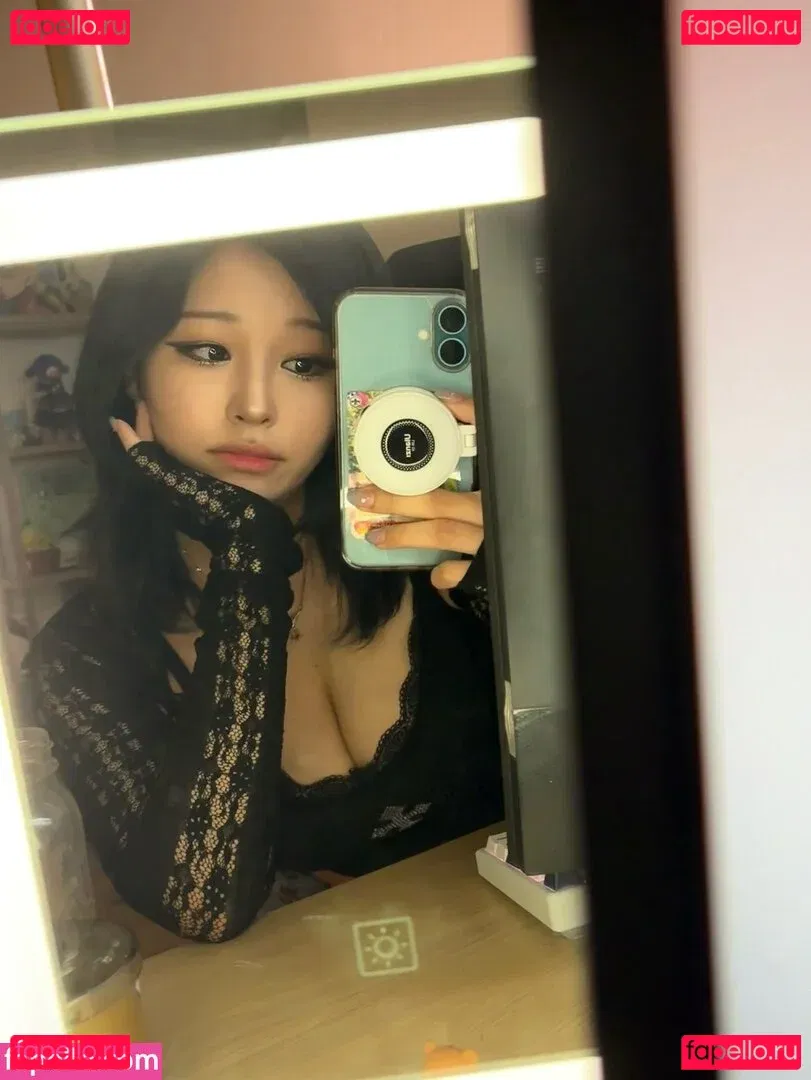 Hannah V Onlyfans Photo Gallery 