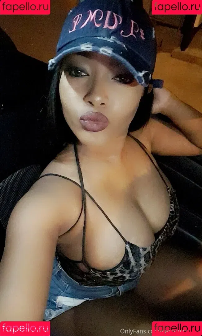 ilovecaramel Onlyfans Photo Gallery 