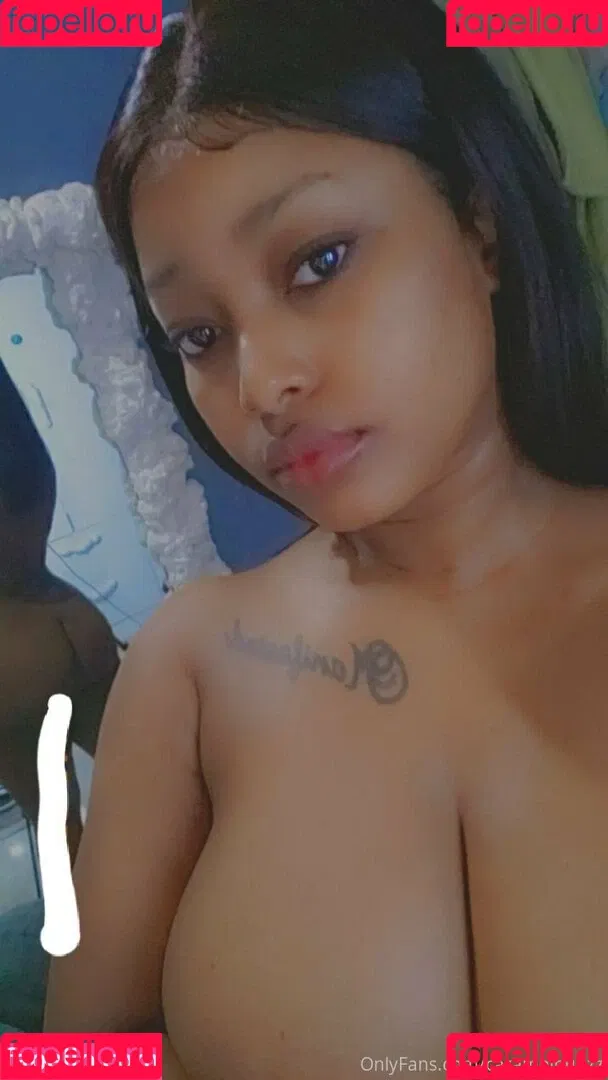 ilovecaramel Onlyfans Photo Gallery 