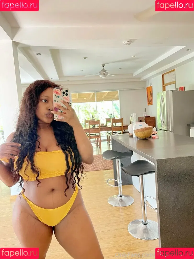 ilovecaramel Onlyfans Photo Gallery 