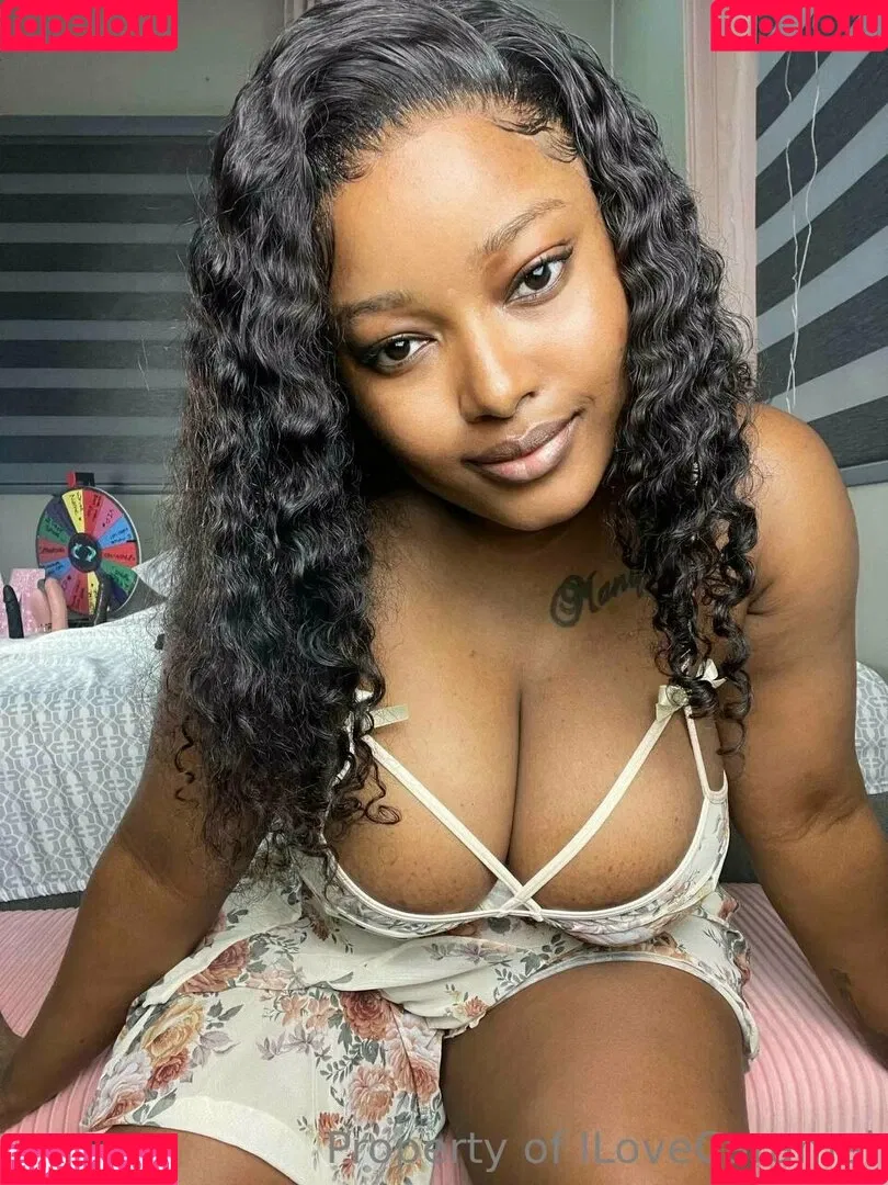 ilovecaramel Onlyfans Photo Gallery 