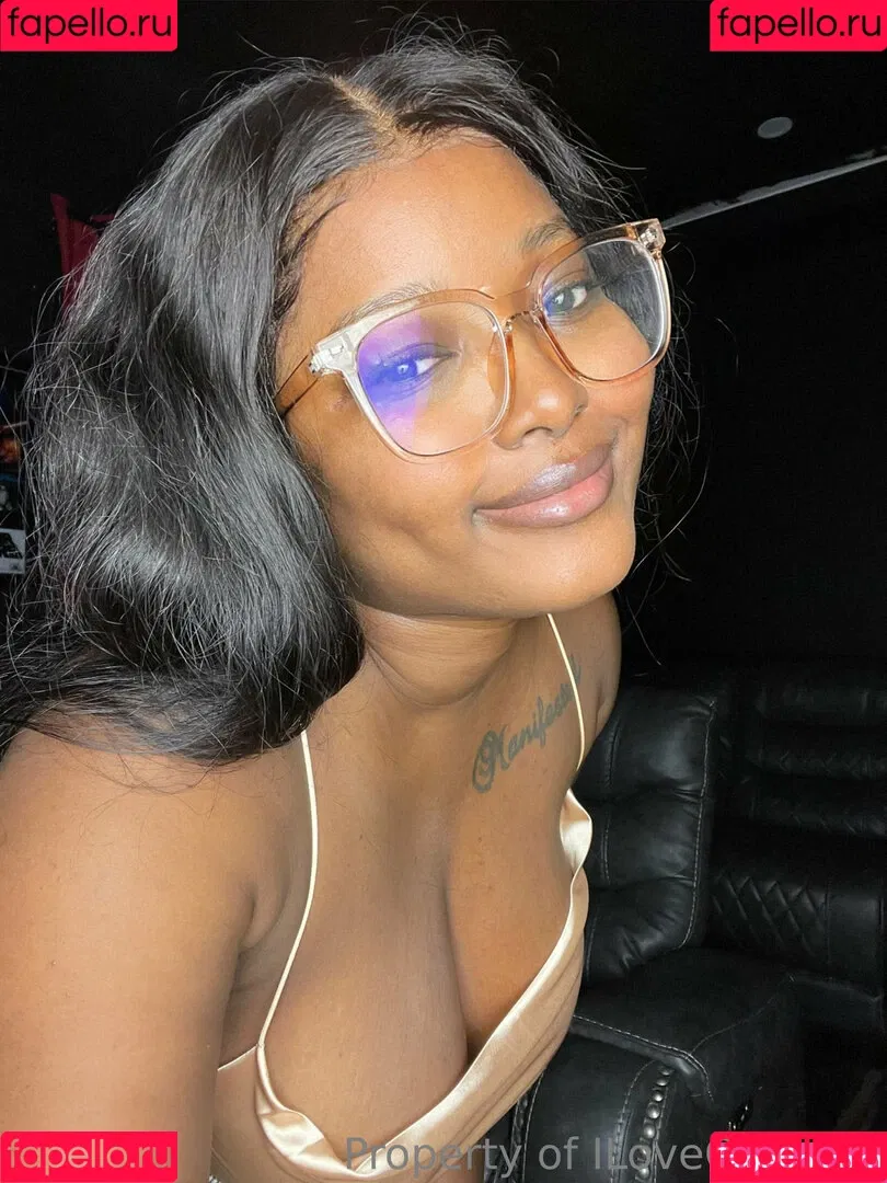 ilovecaramel Onlyfans Photo Gallery 