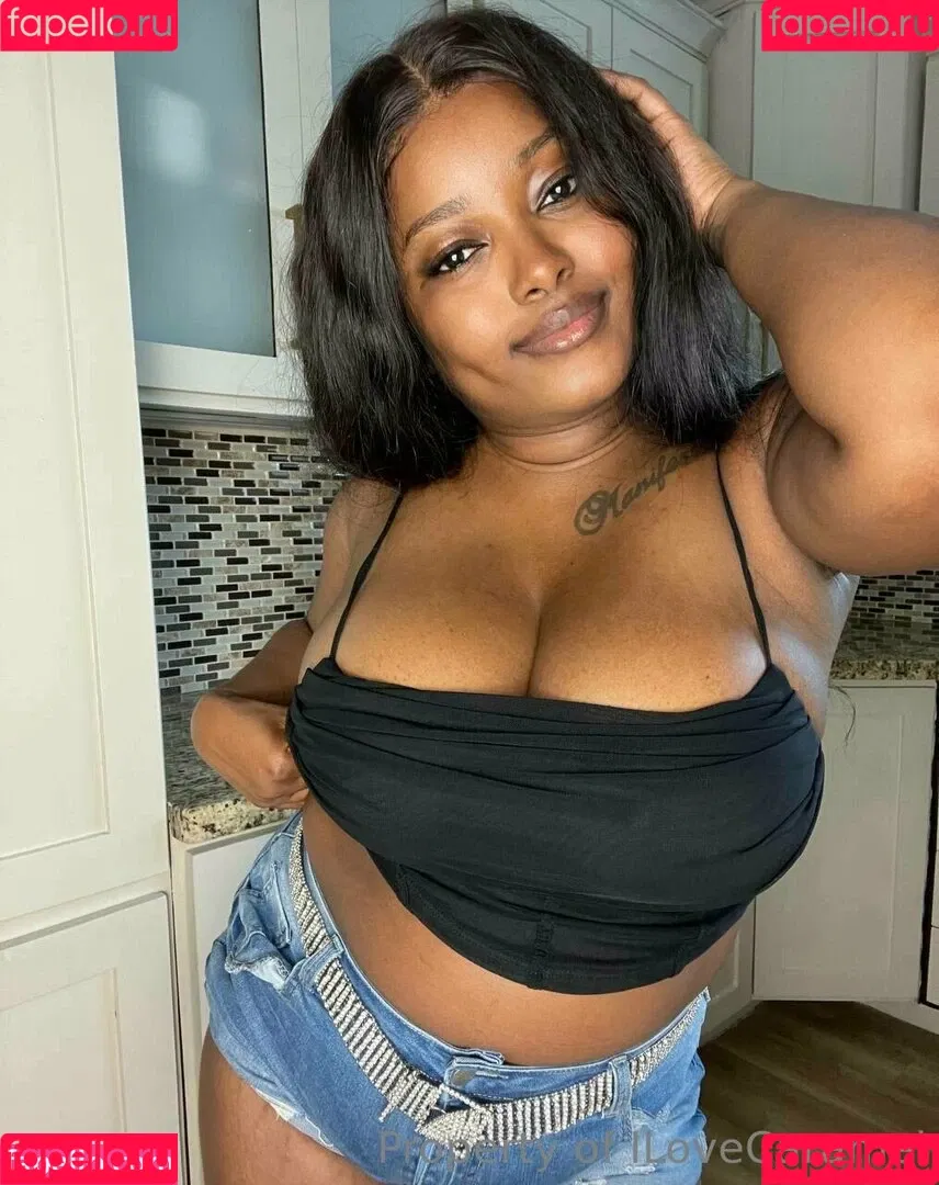ilovecaramel Onlyfans Photo Gallery 