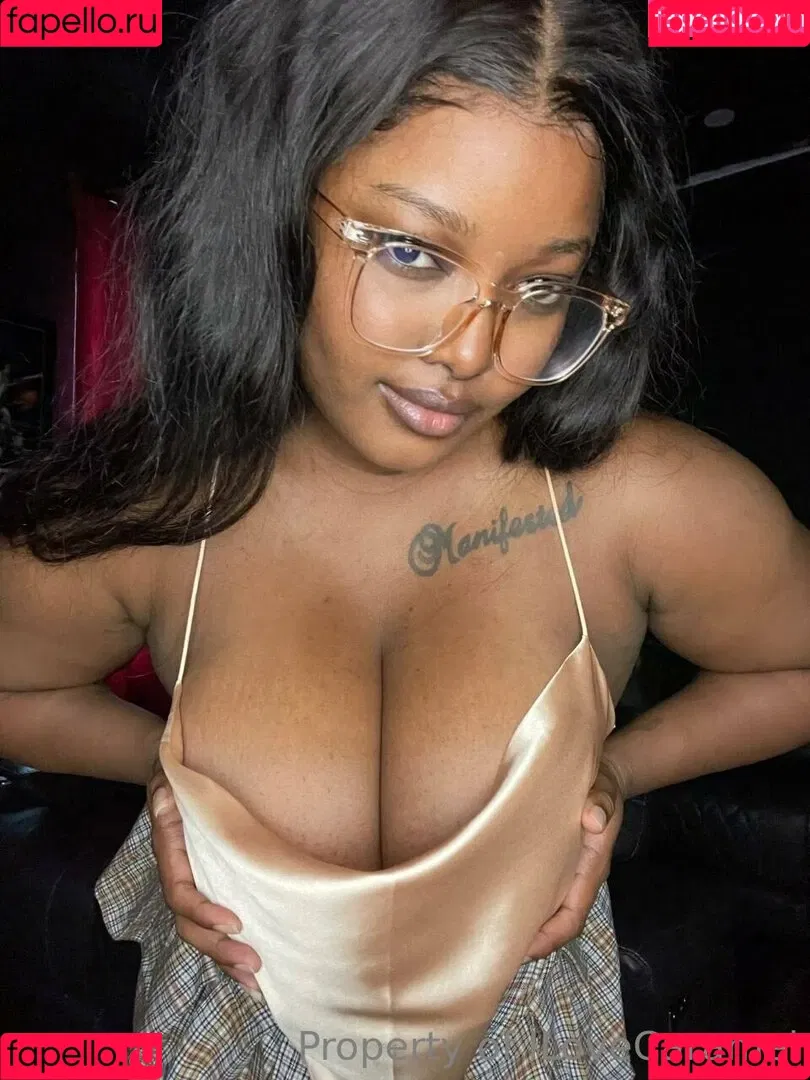 ilovecaramel Onlyfans Photo Gallery 