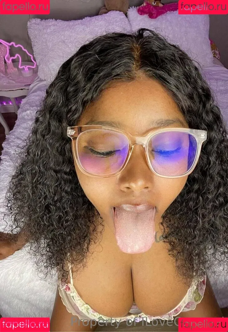 ilovecaramel Onlyfans Photo Gallery 