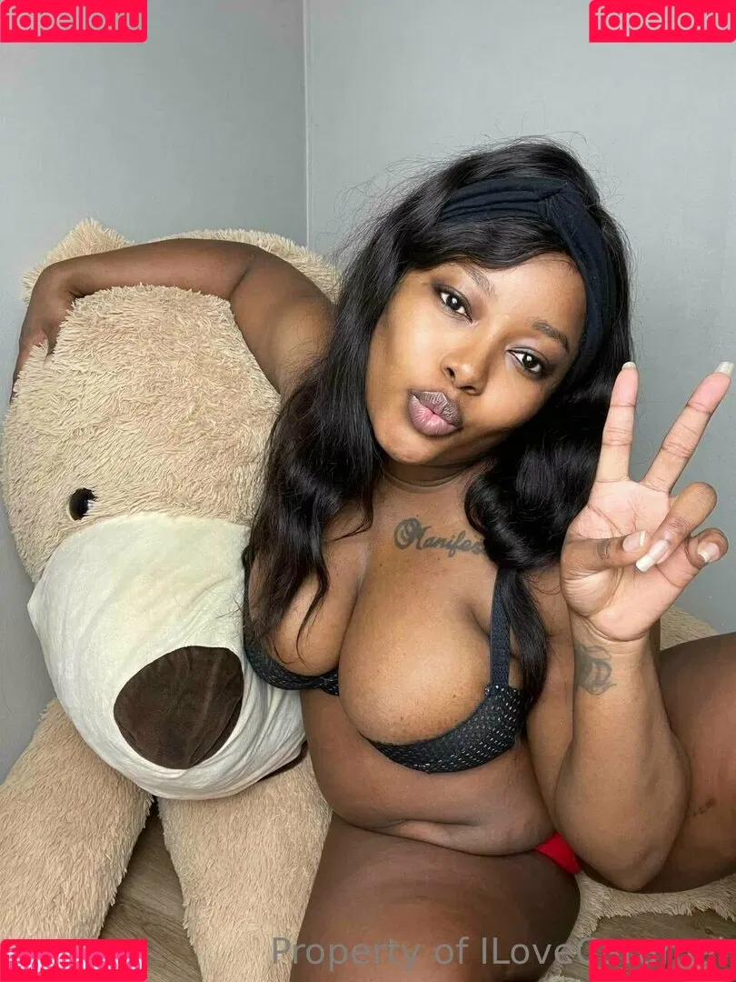 ilovecaramel Onlyfans Photo Gallery 