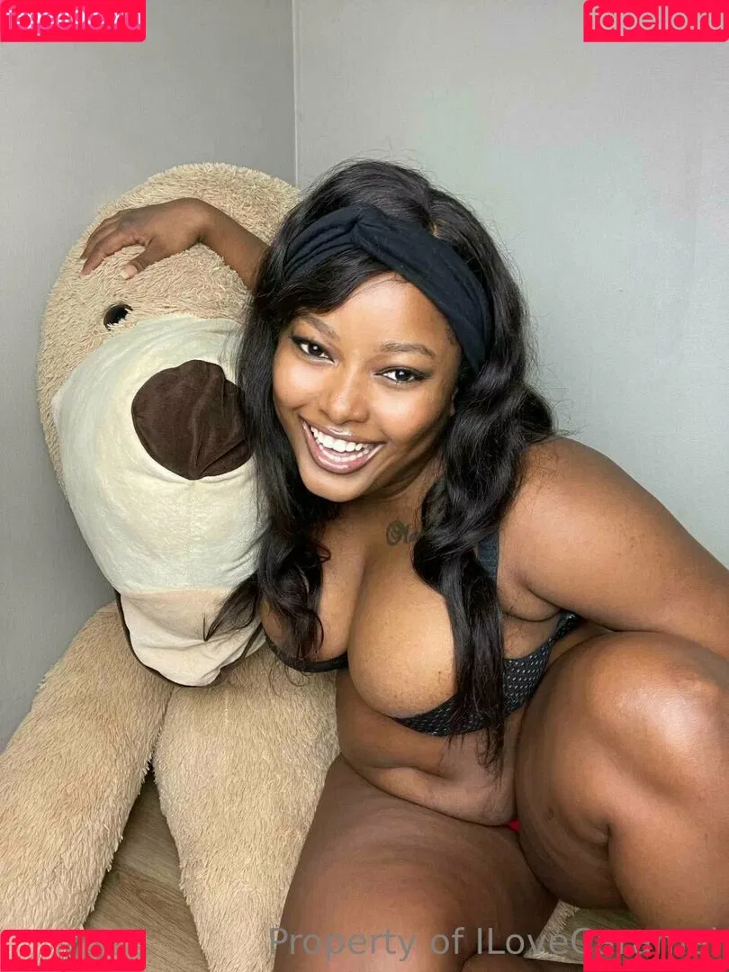 ilovecaramel Onlyfans Photo Gallery 