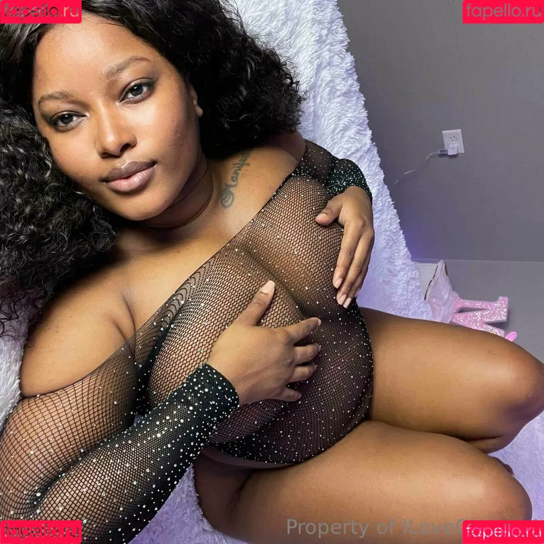 ilovecaramel Onlyfans Photo Gallery 