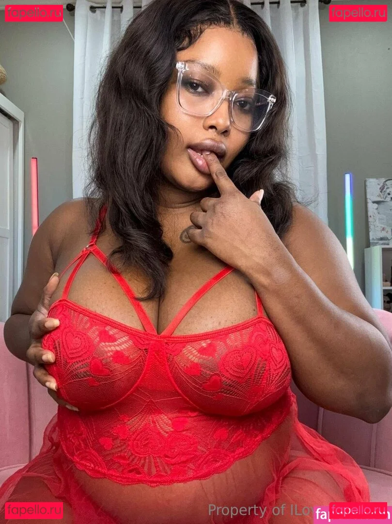 ilovecaramel Onlyfans Photo Gallery 