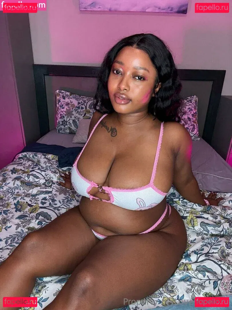 ilovecaramel Onlyfans Photo Gallery 