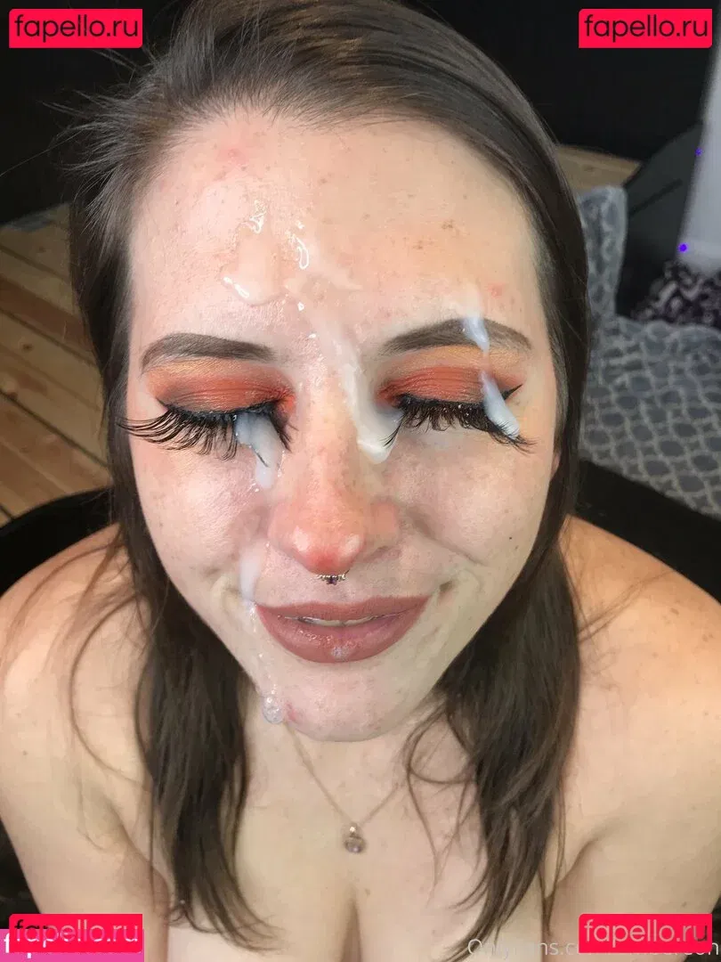 Embereon Onlyfans Photo Gallery 