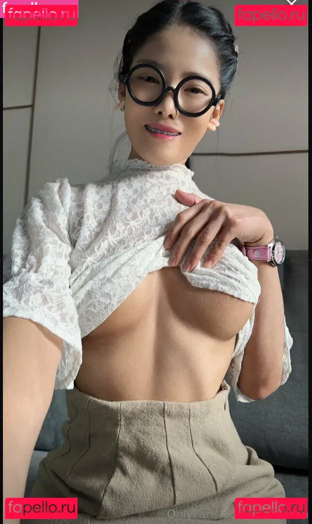 Embereon Onlyfans Photo Gallery 