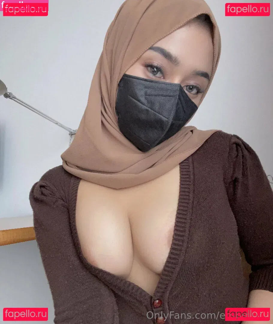 Embereon Onlyfans Photo Gallery 