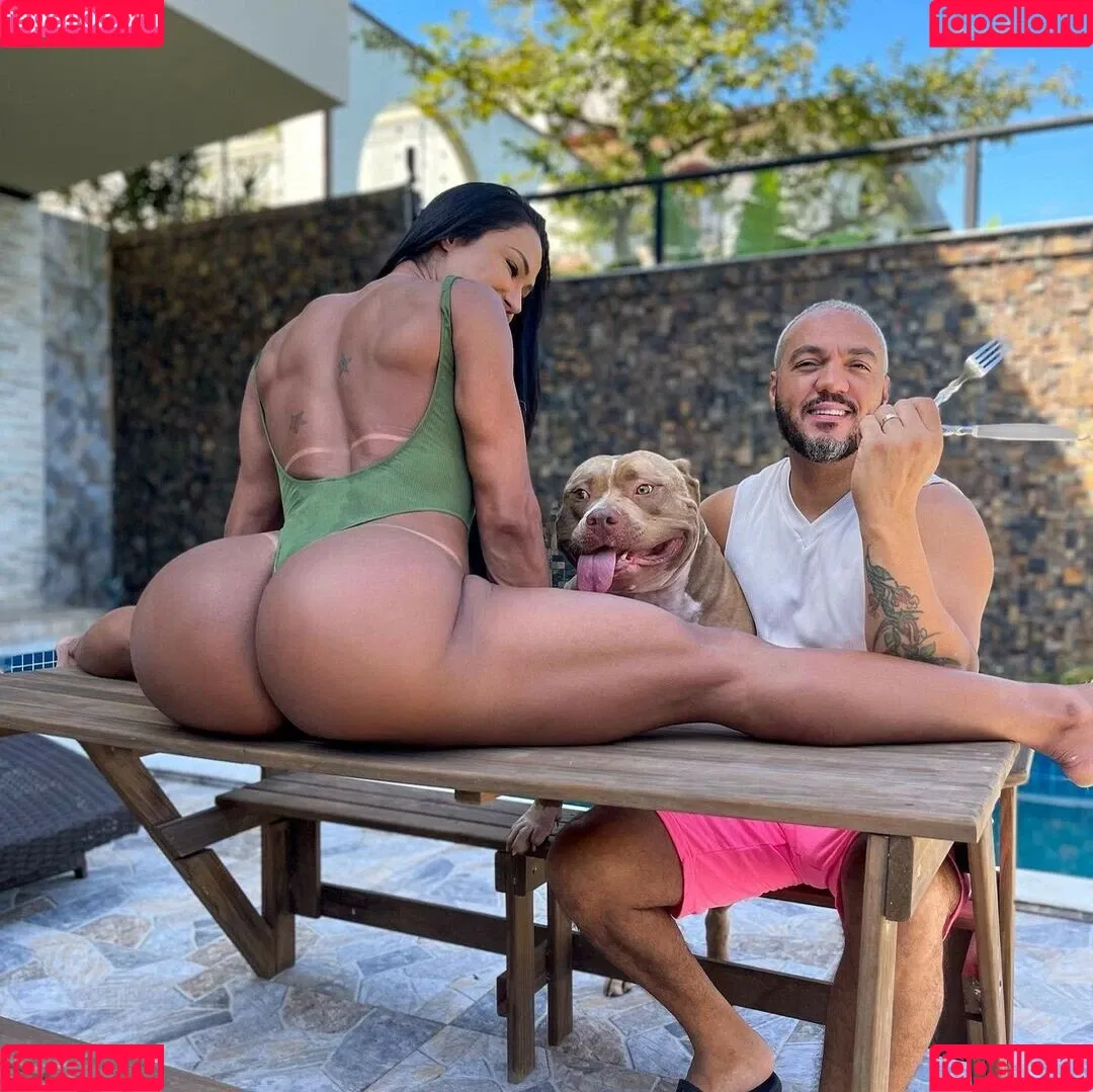 Gracyanne Barbosa Onlyfans Photo Gallery 