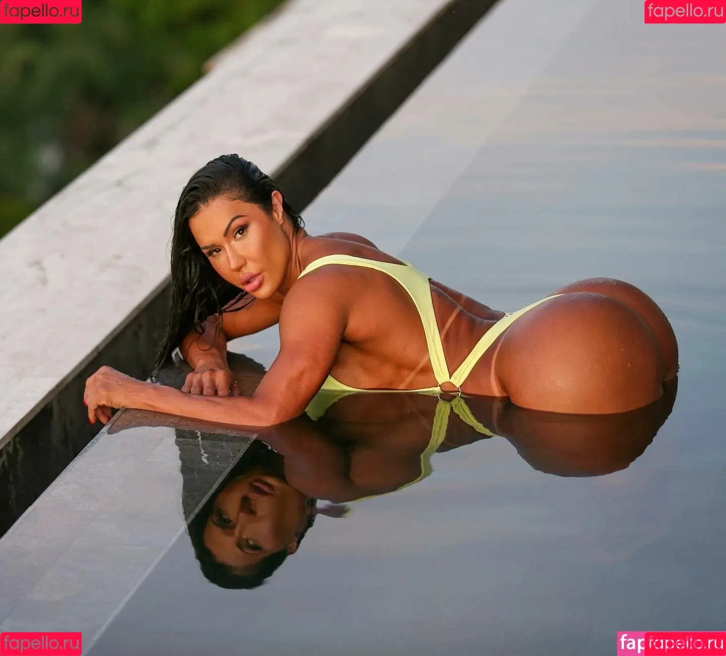 Gracyanne Barbosa Onlyfans Photo Gallery 
