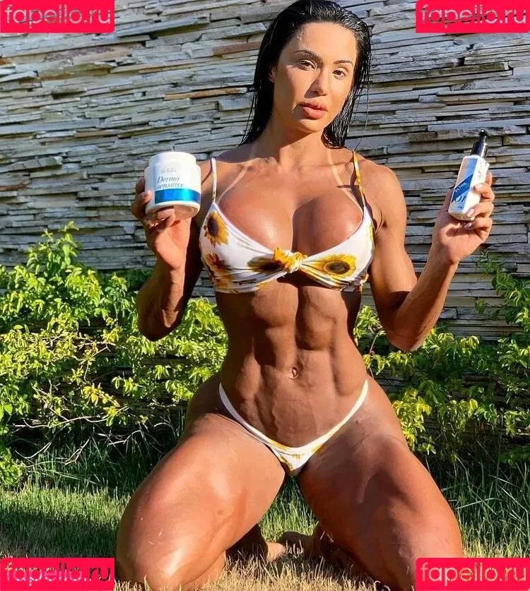 Gracyanne Barbosa Onlyfans Photo Gallery 