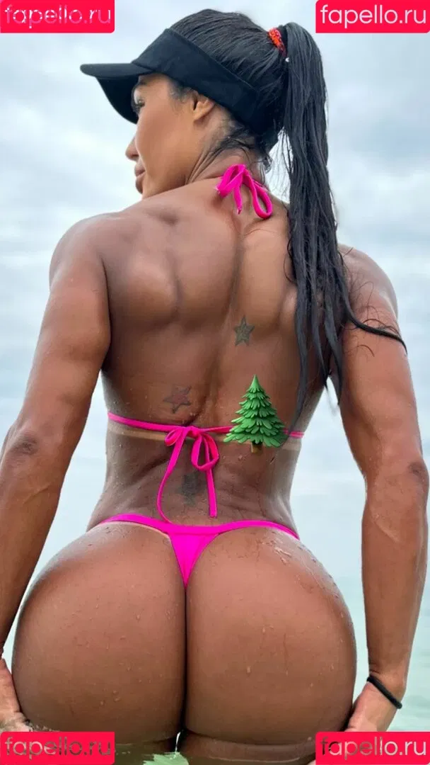 Gracyanne Barbosa Onlyfans Photo Gallery 