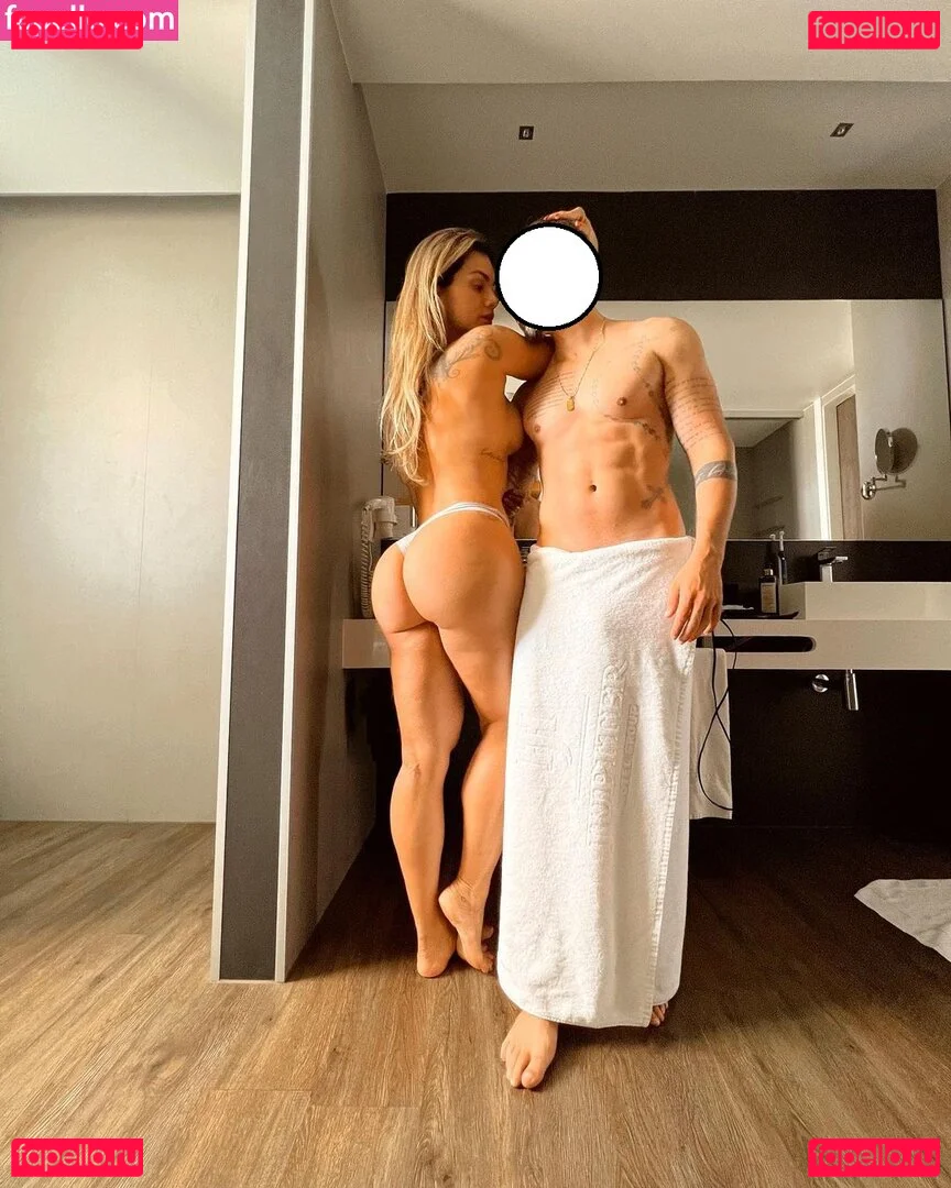 Kelly Kay Onlyfans Photo Gallery 