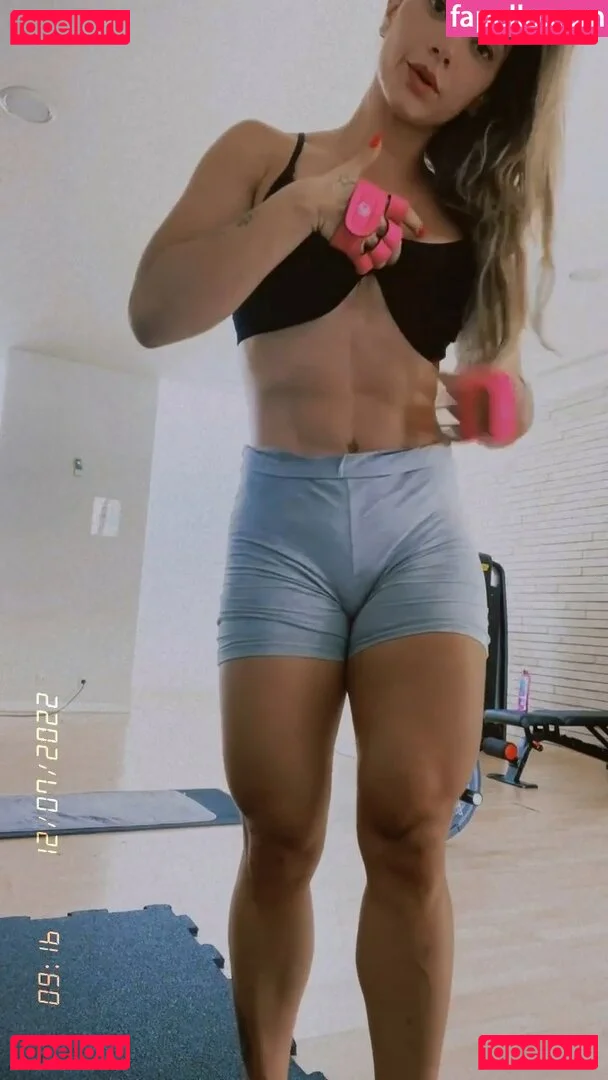 Kelly Kay Onlyfans Photo Gallery 