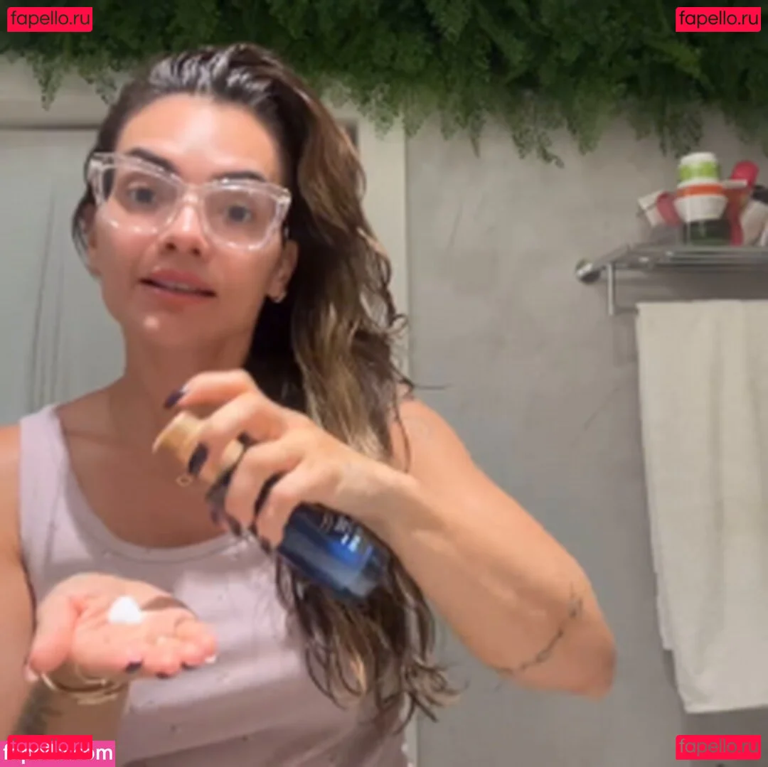 Kelly Kay Onlyfans Photo Gallery 