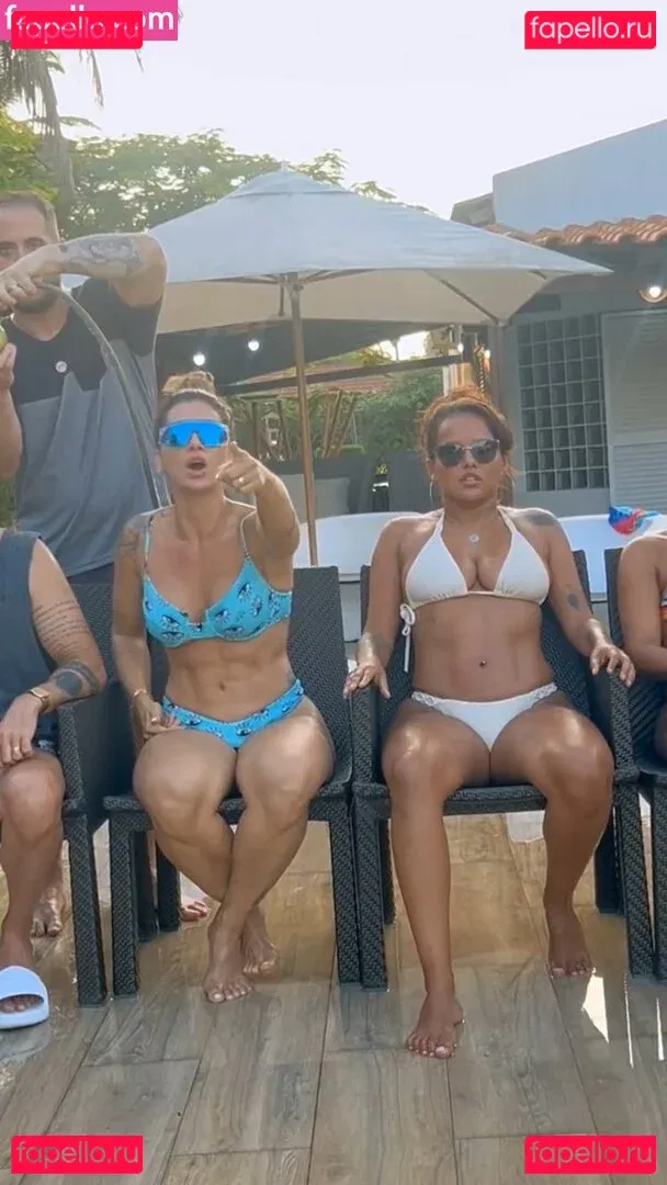 Kelly Kay Onlyfans Photo Gallery 