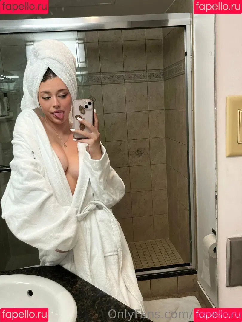 Itsellexo Onlyfans Photo Gallery 