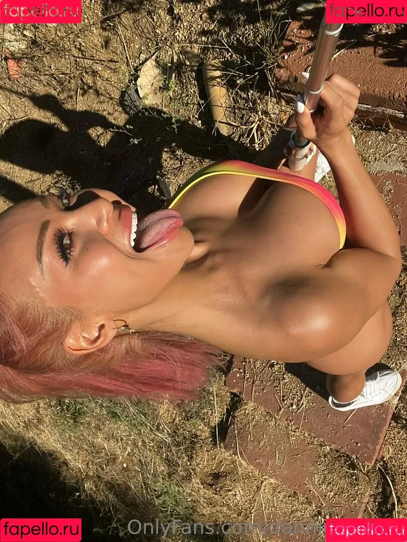 dannierielfree Onlyfans Photo Gallery 